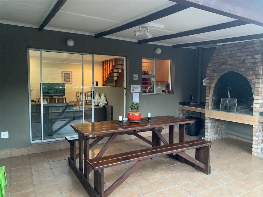 10 Bedroom Property for Sale in Dorchester Heights Eastern Cape